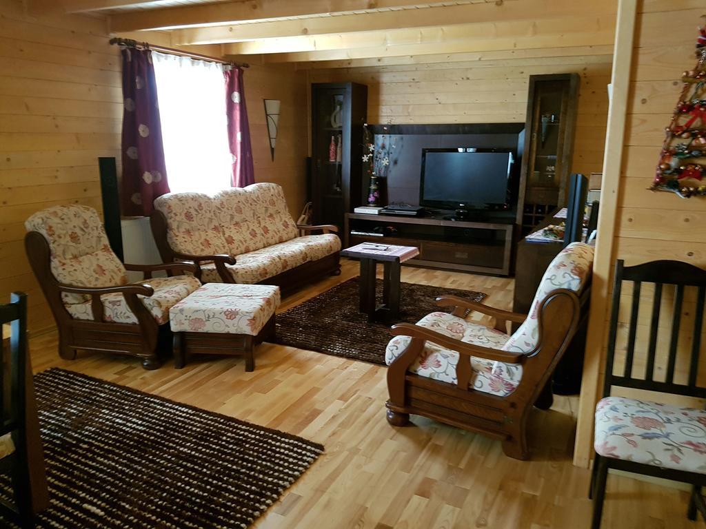 Casa De La Lac Sighetu Marmaţiei Exteriör bild